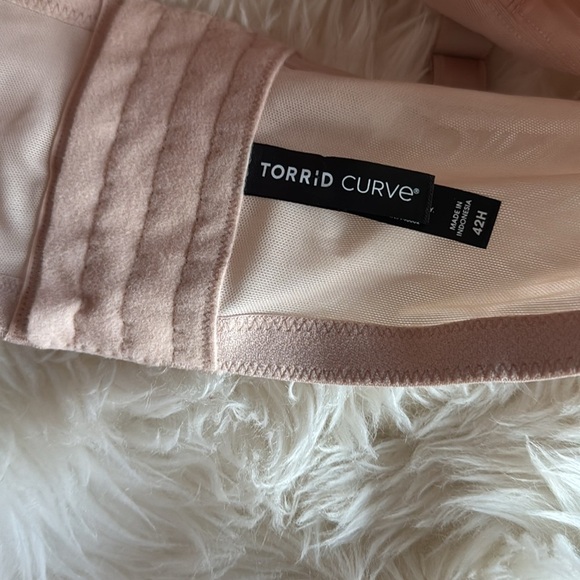 Torrid Curve Women’s Bra 42H full coverage lace - Picture 5 of 10